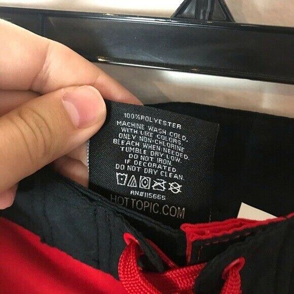 Hot Topic NWT "It" Men's XL Red Lover Loser Board Shorts Pennywise Swimwear - Picture 4 of 9